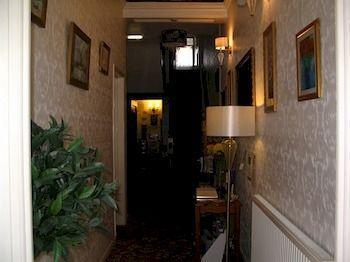 The Cornhill Hotel 黑潭 外观 照片